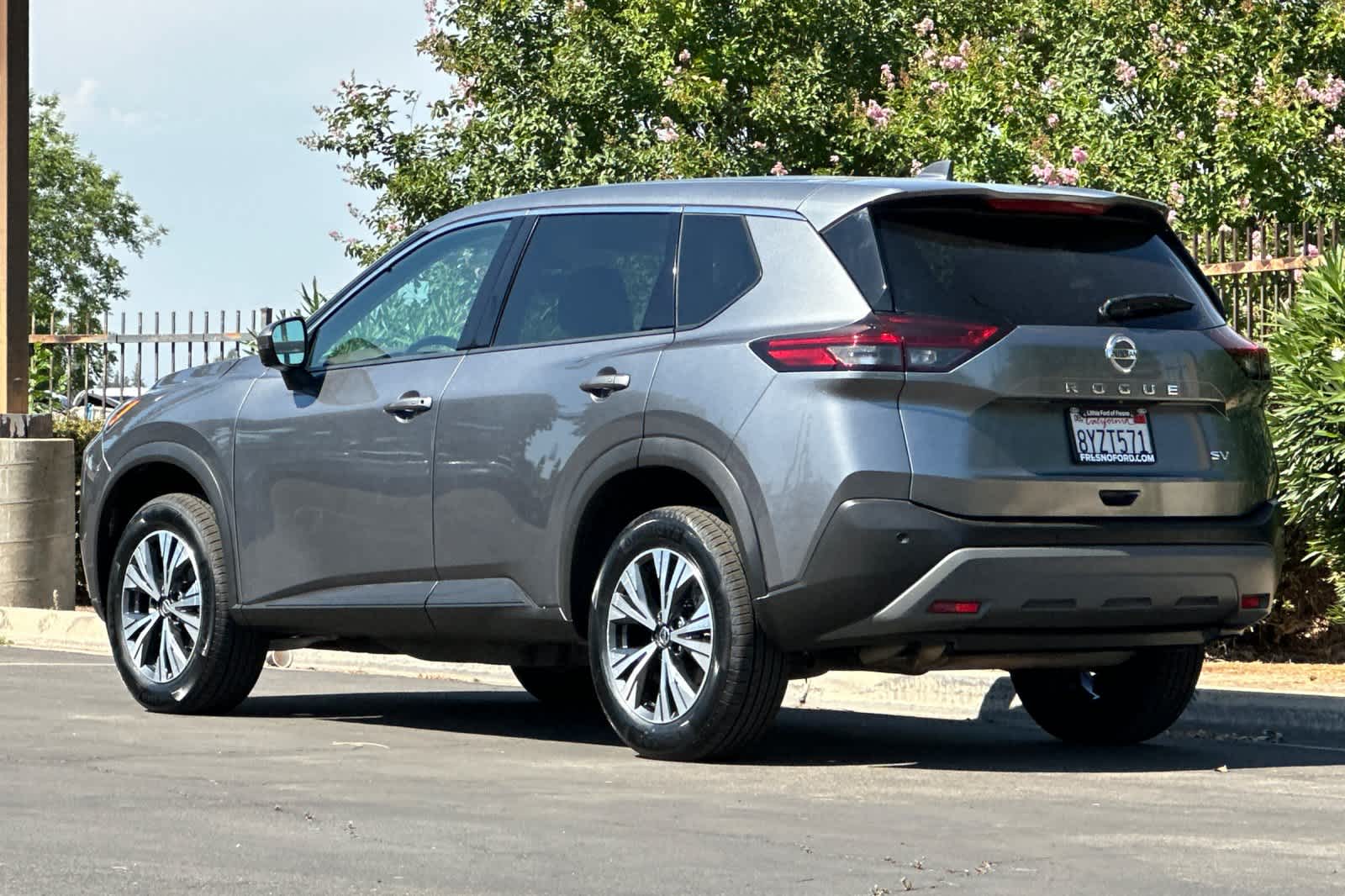 Thumbnail: 2021 Nissan Rogue - 6