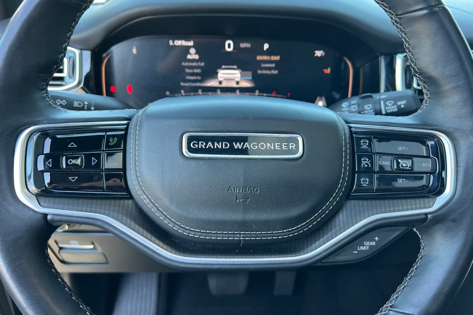 Thumbnail: 2024 Jeep Grand Wagoneer L - 26