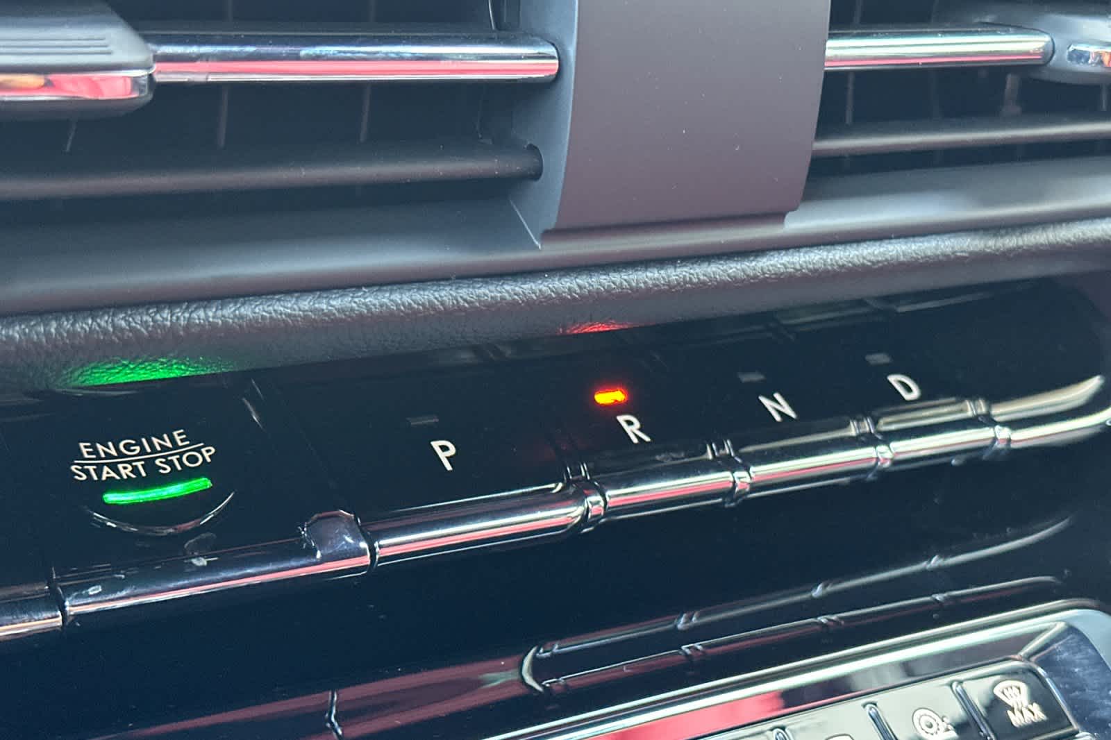 Thumbnail: 2025 Lincoln Corsair - 23