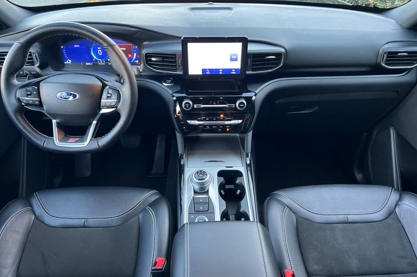 Thumbnail: 2022 Ford Explorer - 3