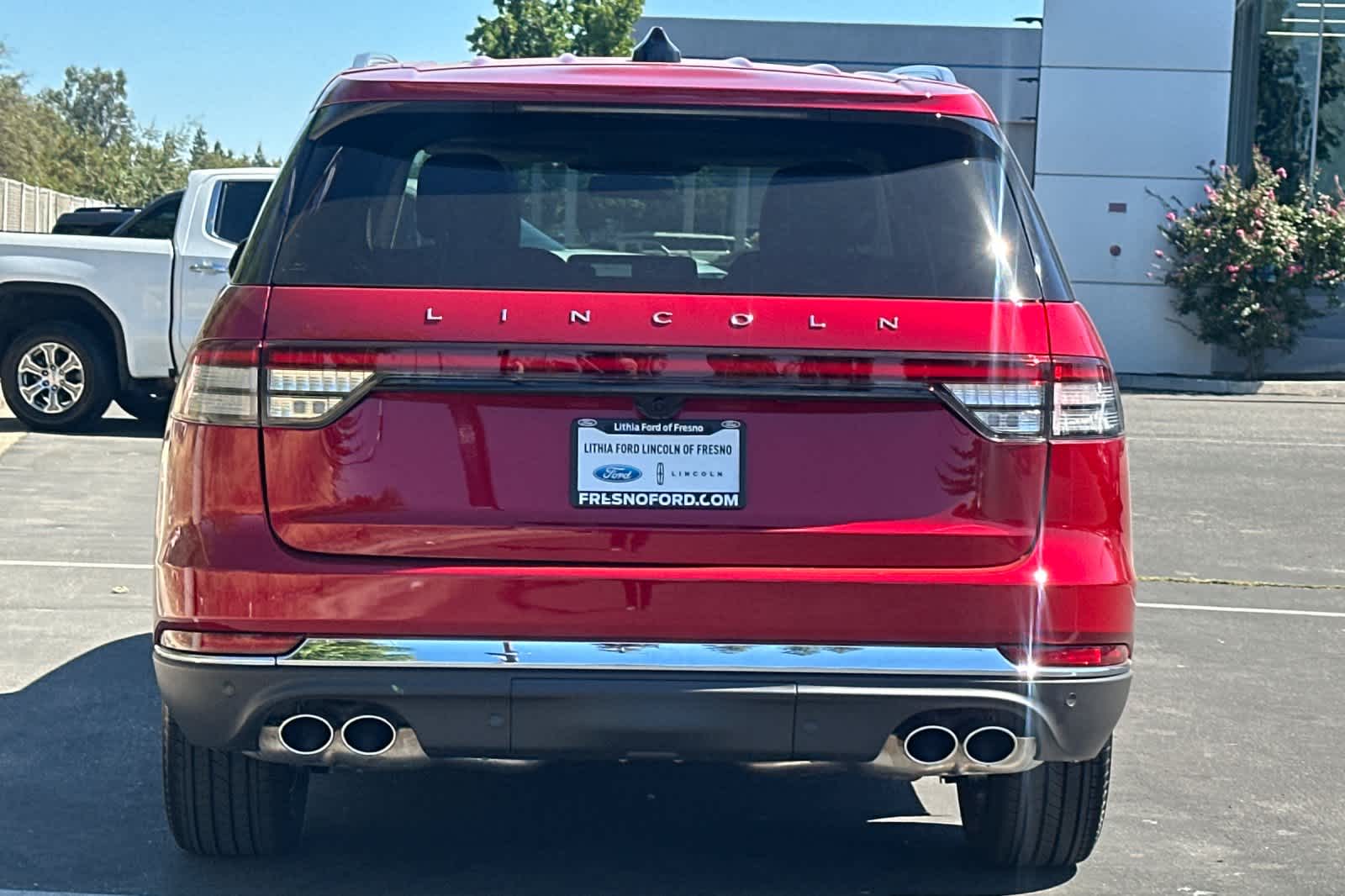 Thumbnail: 2026 Lincoln Aviator - 7