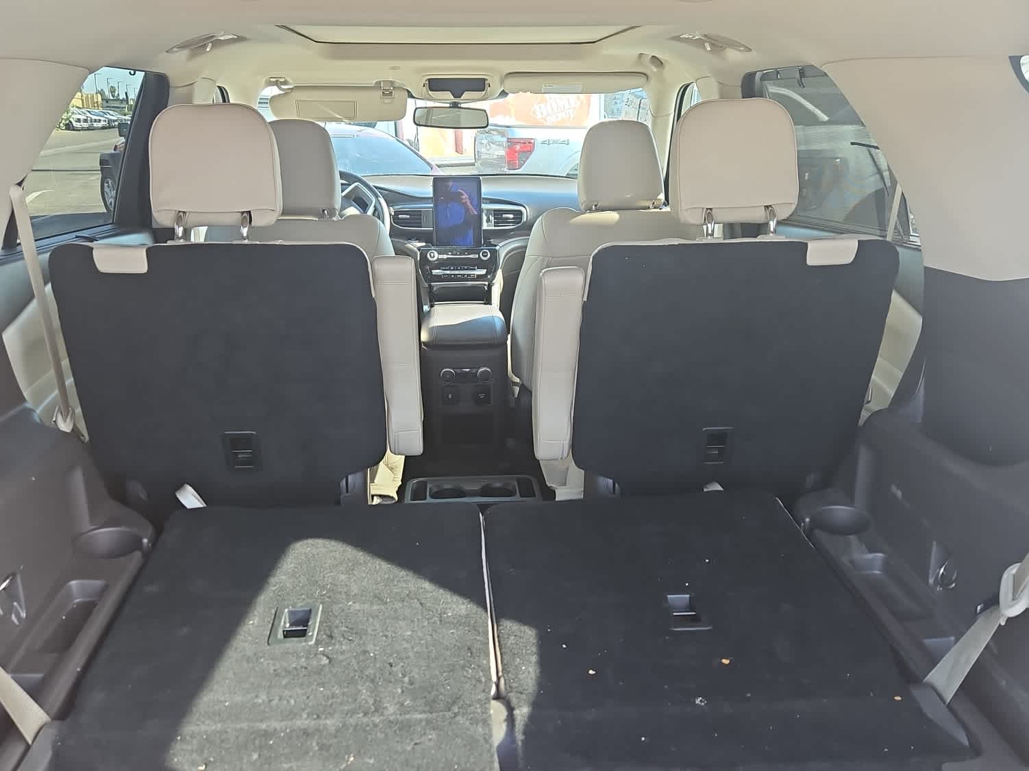 Thumbnail: 2021 Ford Explorer - 10