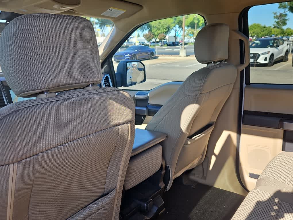 Thumbnail: 2019 Ford F-150 - 10