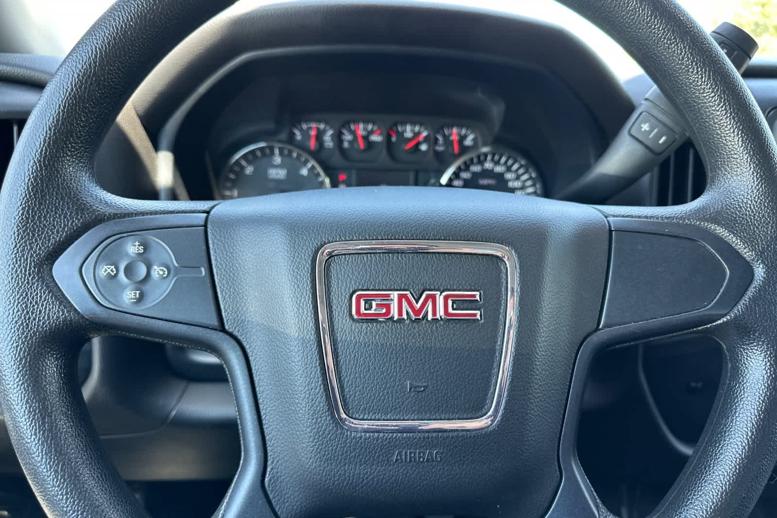 Thumbnail: 2014 GMC Sierra 1500 - 18