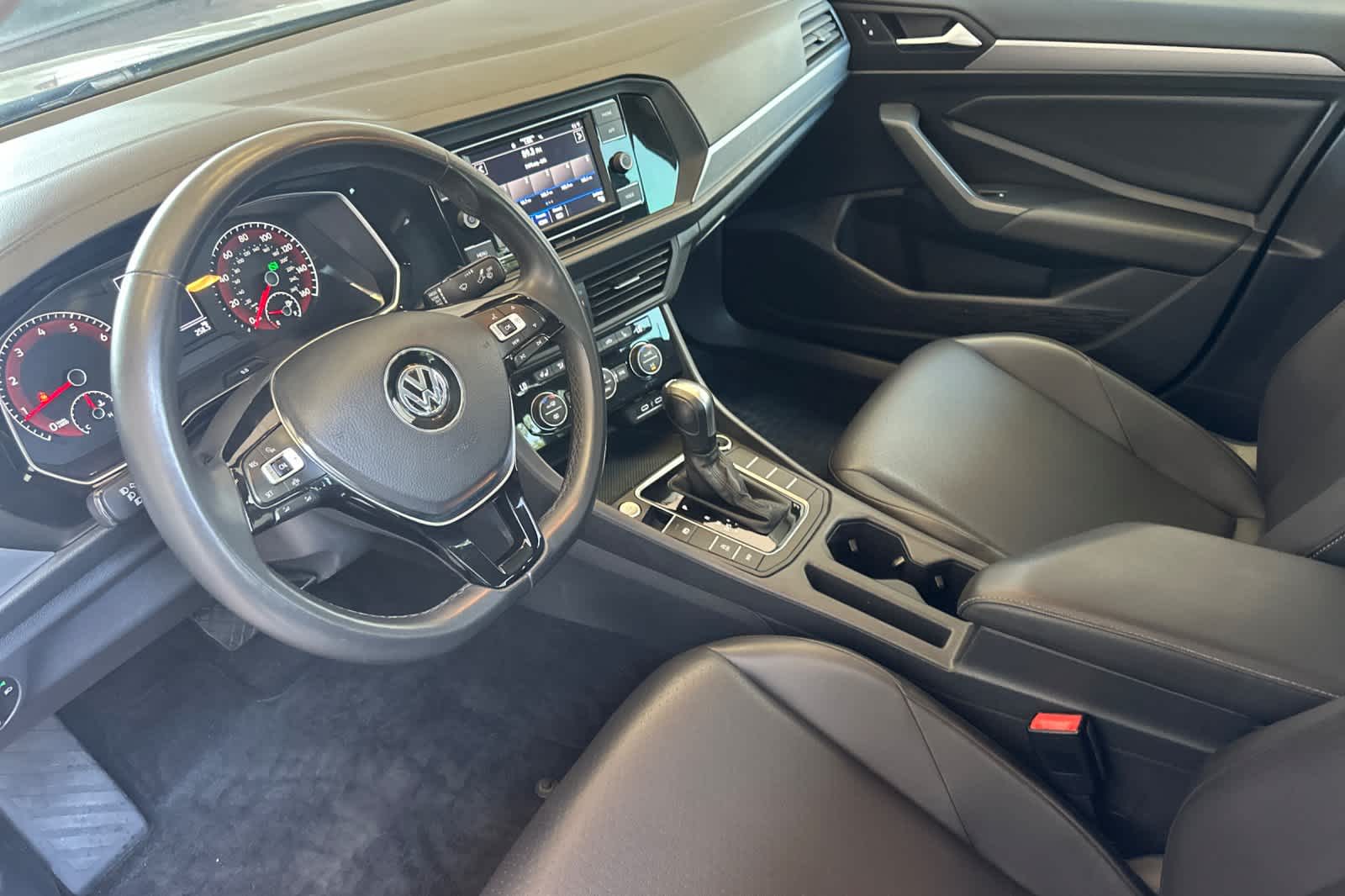 2020 Volkswagen Jetta SE 12