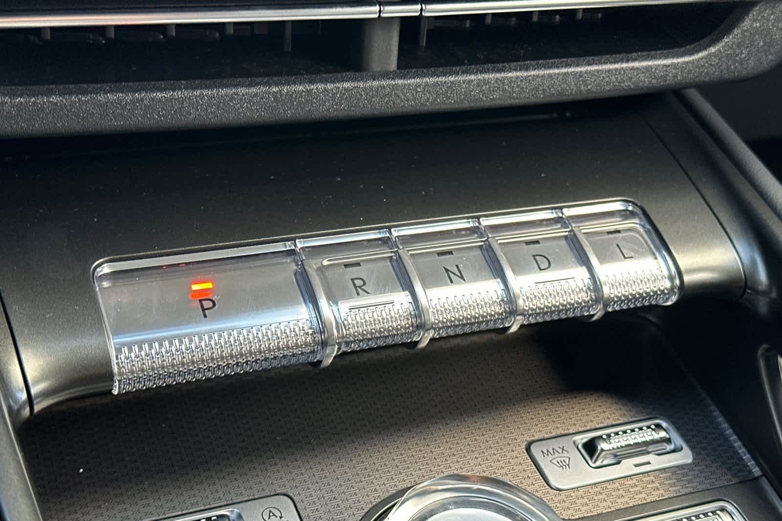 Thumbnail: 2026 Lincoln Nautilus - 22