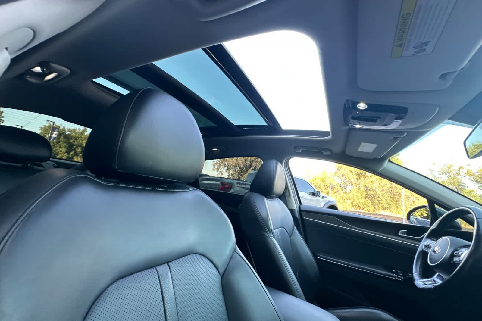 Thumbnail: 2021 Kia K5 - 16