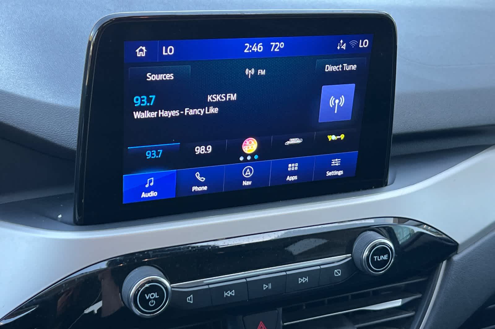 Thumbnail: 2022 Ford Escape - 18