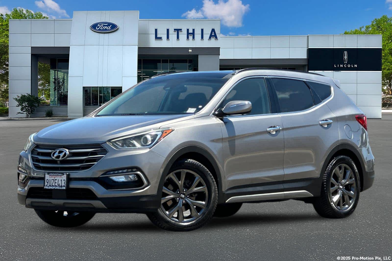 2017 Hyundai Santa Fe Sport 2.0T's photo