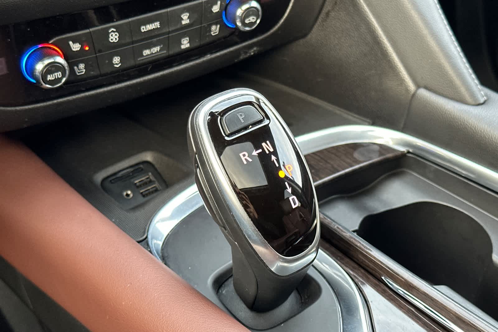 Thumbnail: 2021 Buick Enclave - 24