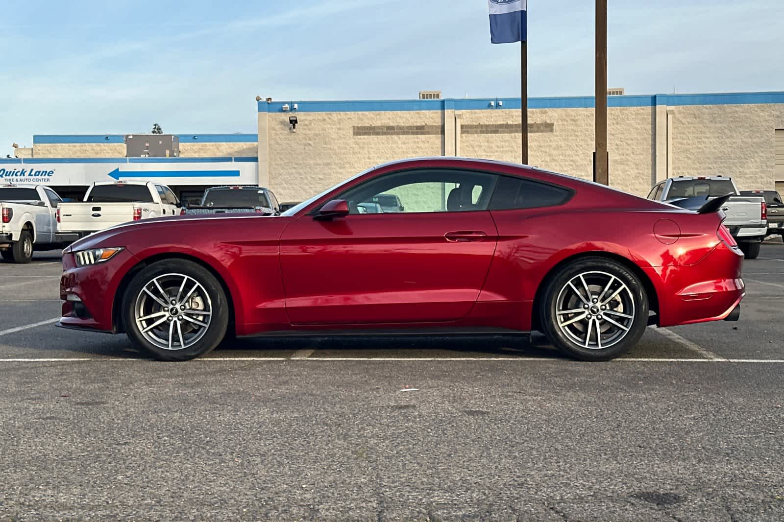 Thumbnail: 2016 Ford Mustang - 5