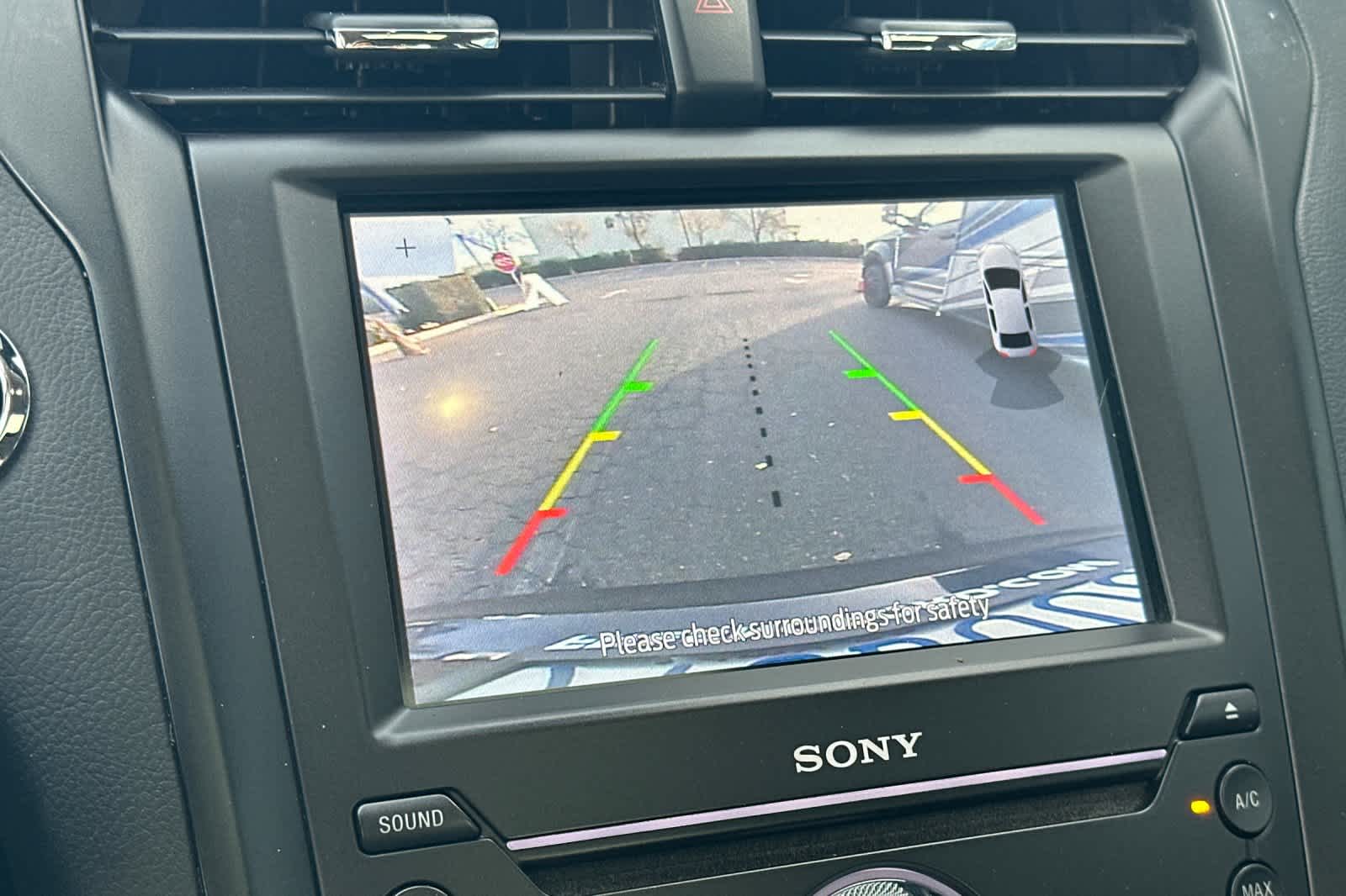 Thumbnail: 2020 Ford Fusion - 19