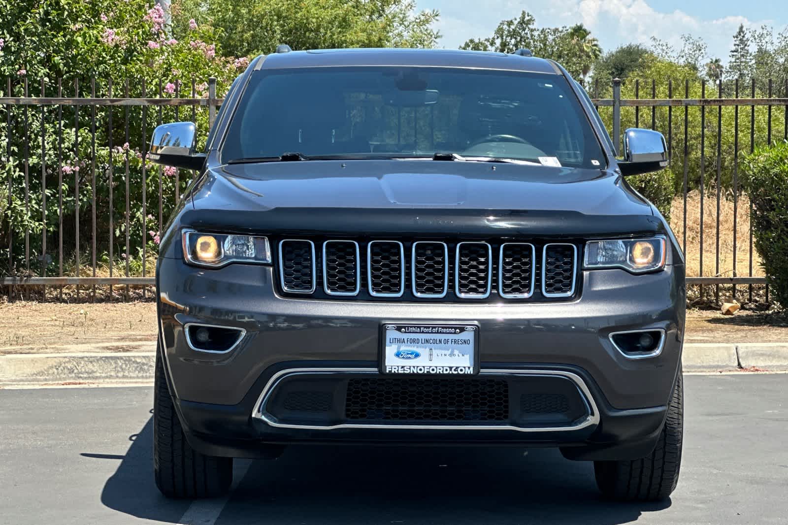 Thumbnail: 2019 Jeep Grand Cherokee - 10