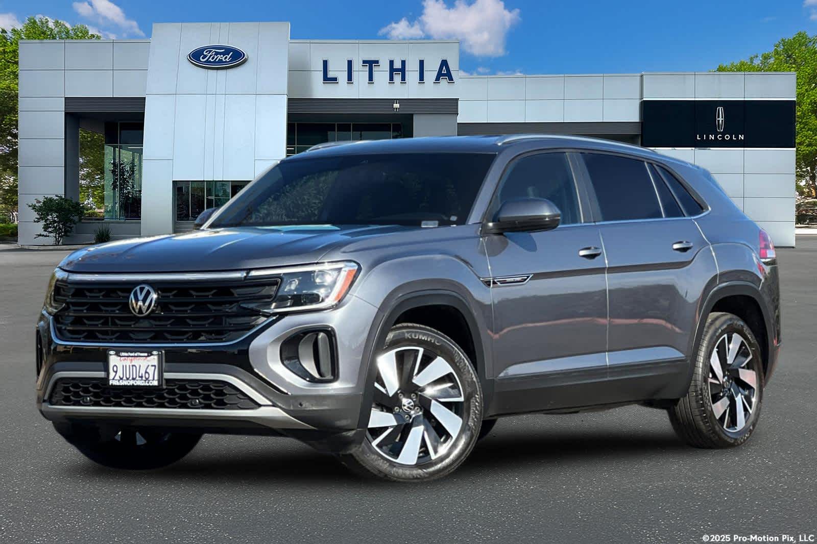 2024 Volkswagen Atlas Cross Sport SE w/Tech