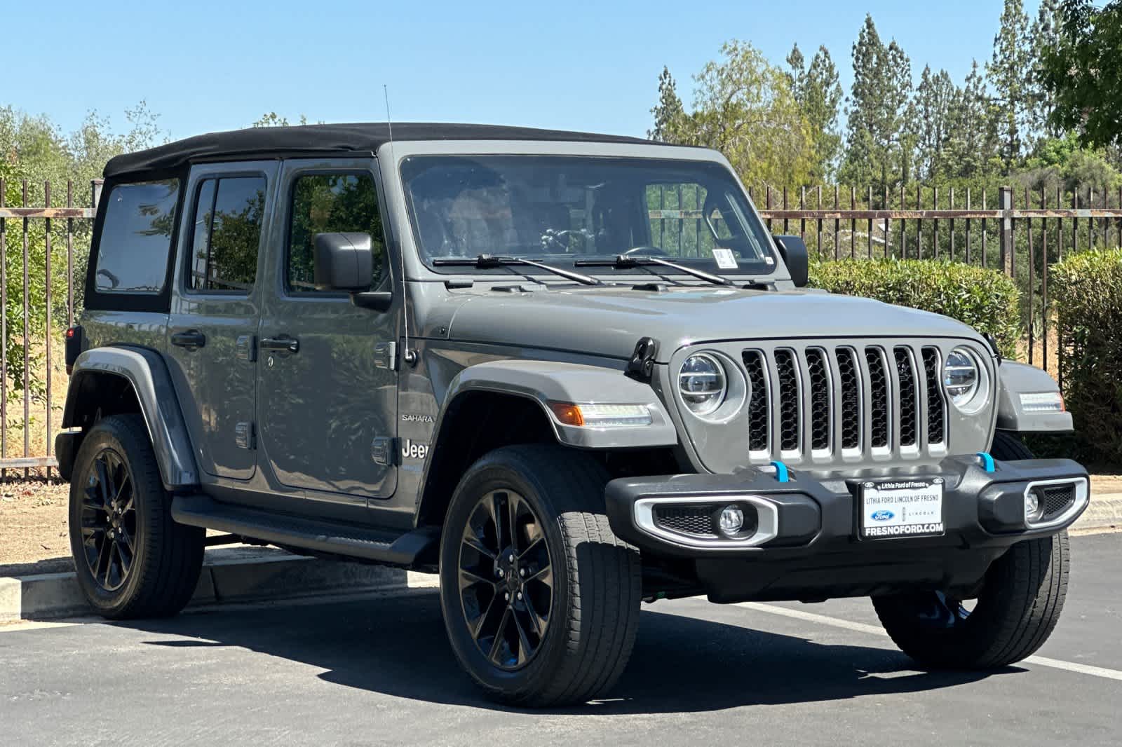Thumbnail: 2022 Jeep Wrangler - 9