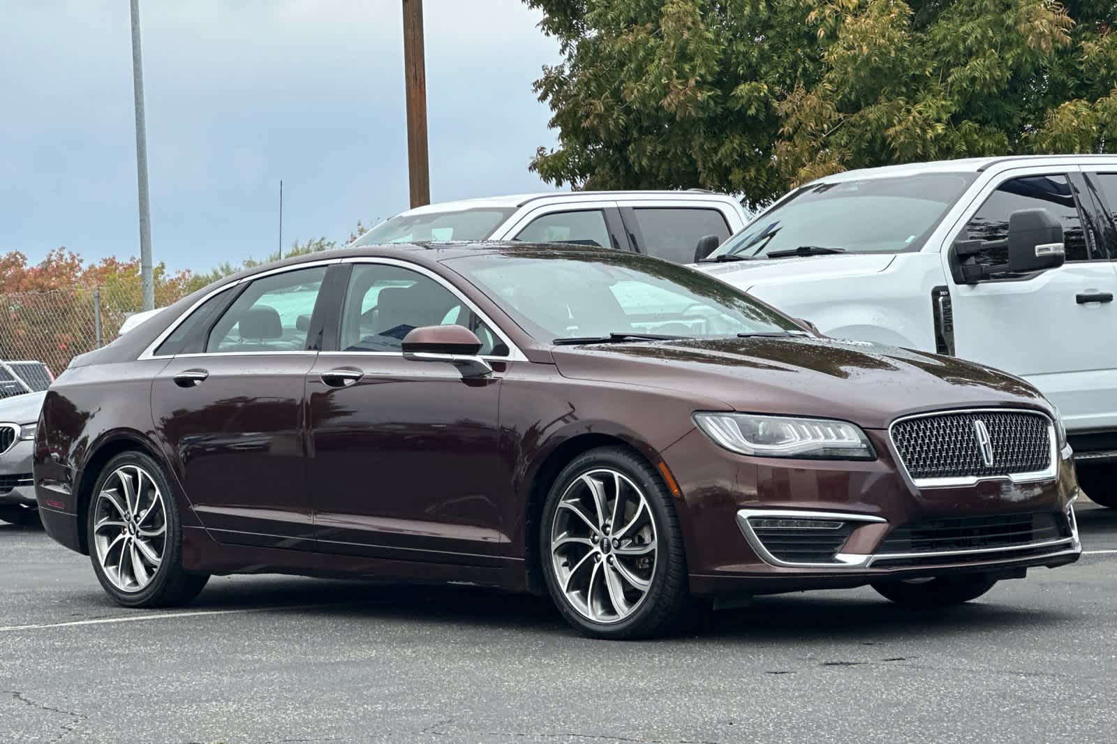 Thumbnail: 2019 Lincoln MKZ - 9