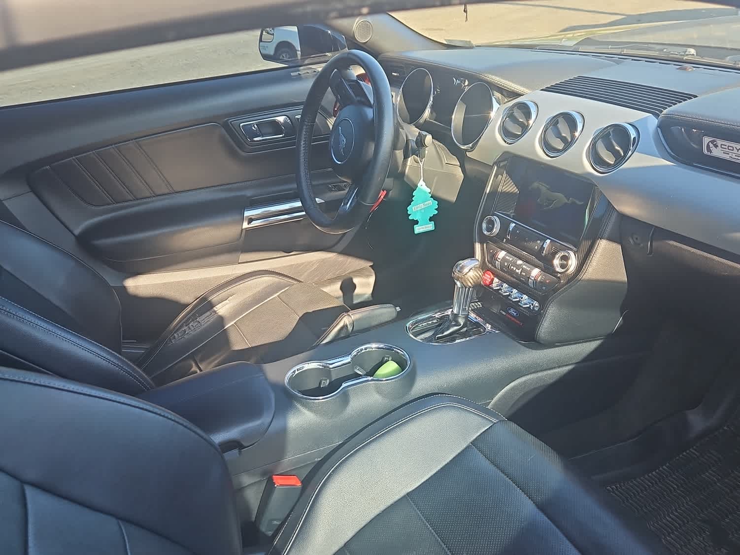 Thumbnail: 2017 Ford Mustang - 13