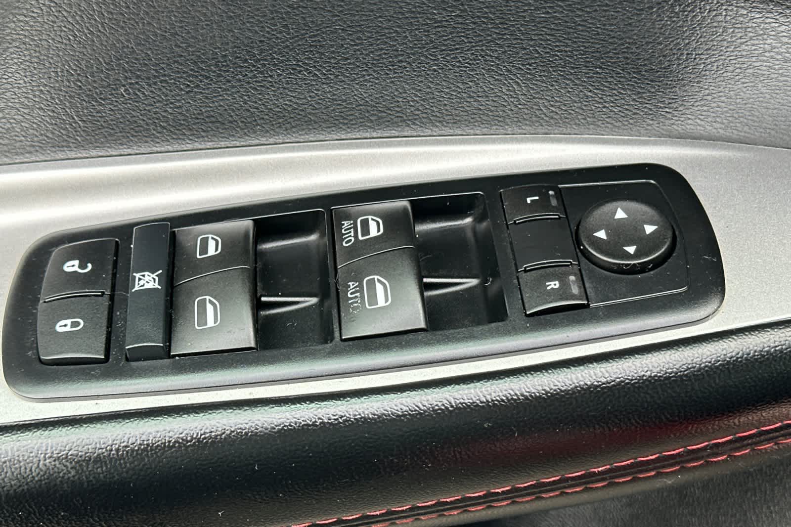 Thumbnail: 2015 Dodge Journey - 13