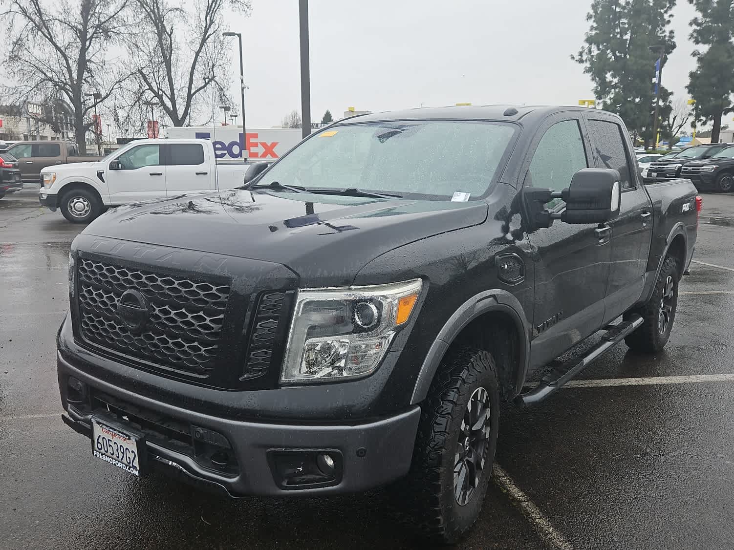 2017 Nissan Titan PRO-4X -
                  Fresno, CA