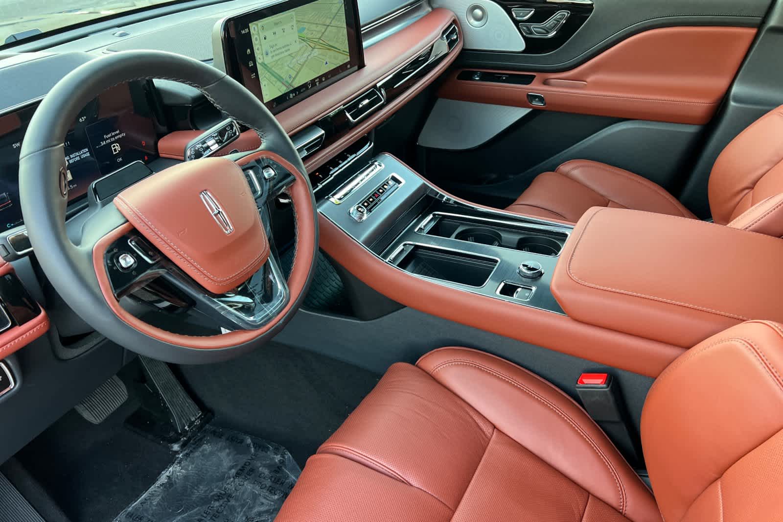 Thumbnail: 2026 Lincoln Aviator - 12