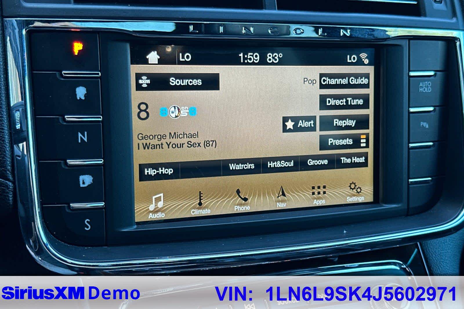 Thumbnail: 2018 Lincoln Continental - 29