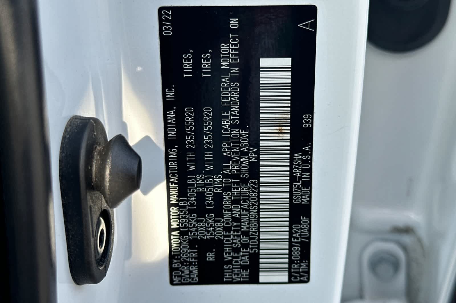 Thumbnail: 2022 Toyota Highlander - 28