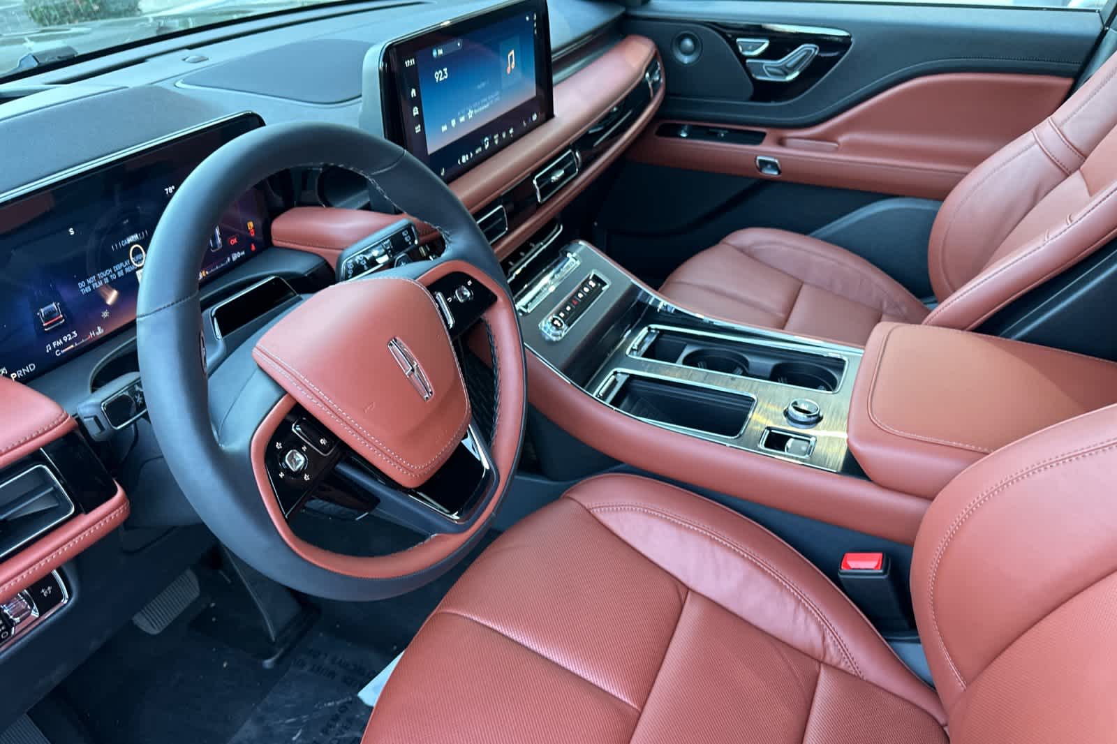 Thumbnail: 2025 Lincoln Aviator - 12