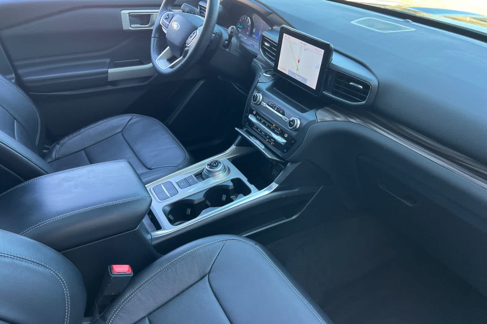 Thumbnail: 2020 Ford Explorer - 17