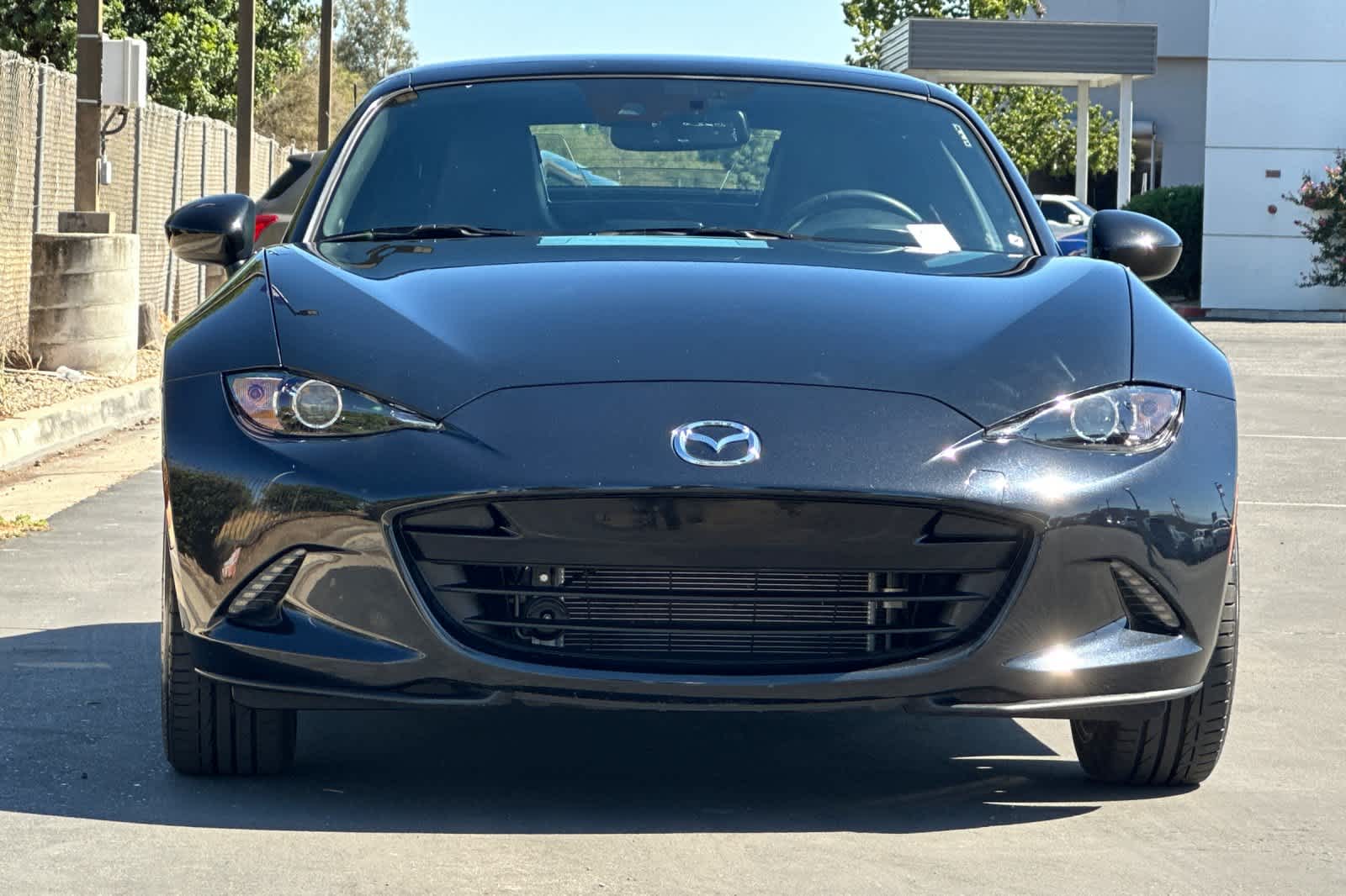 Thumbnail: 2023 Mazda MX-5 Miata - 9
