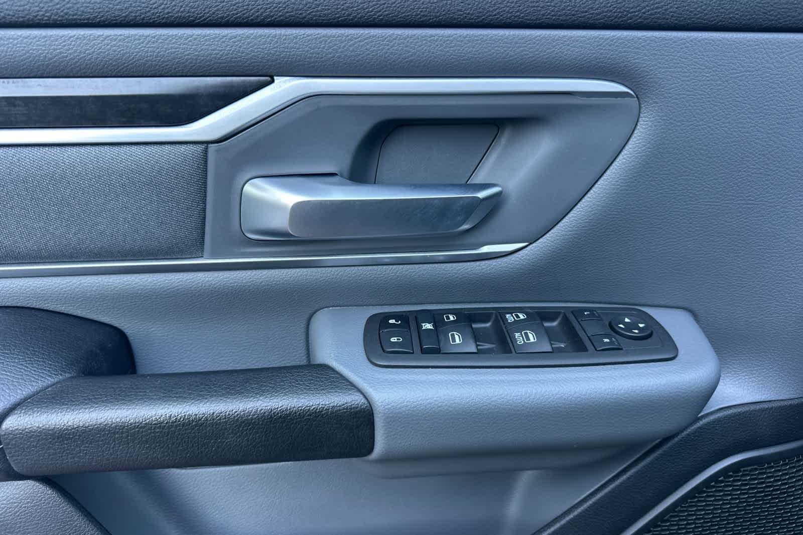 Thumbnail: 2022 RAM 1500 - 13