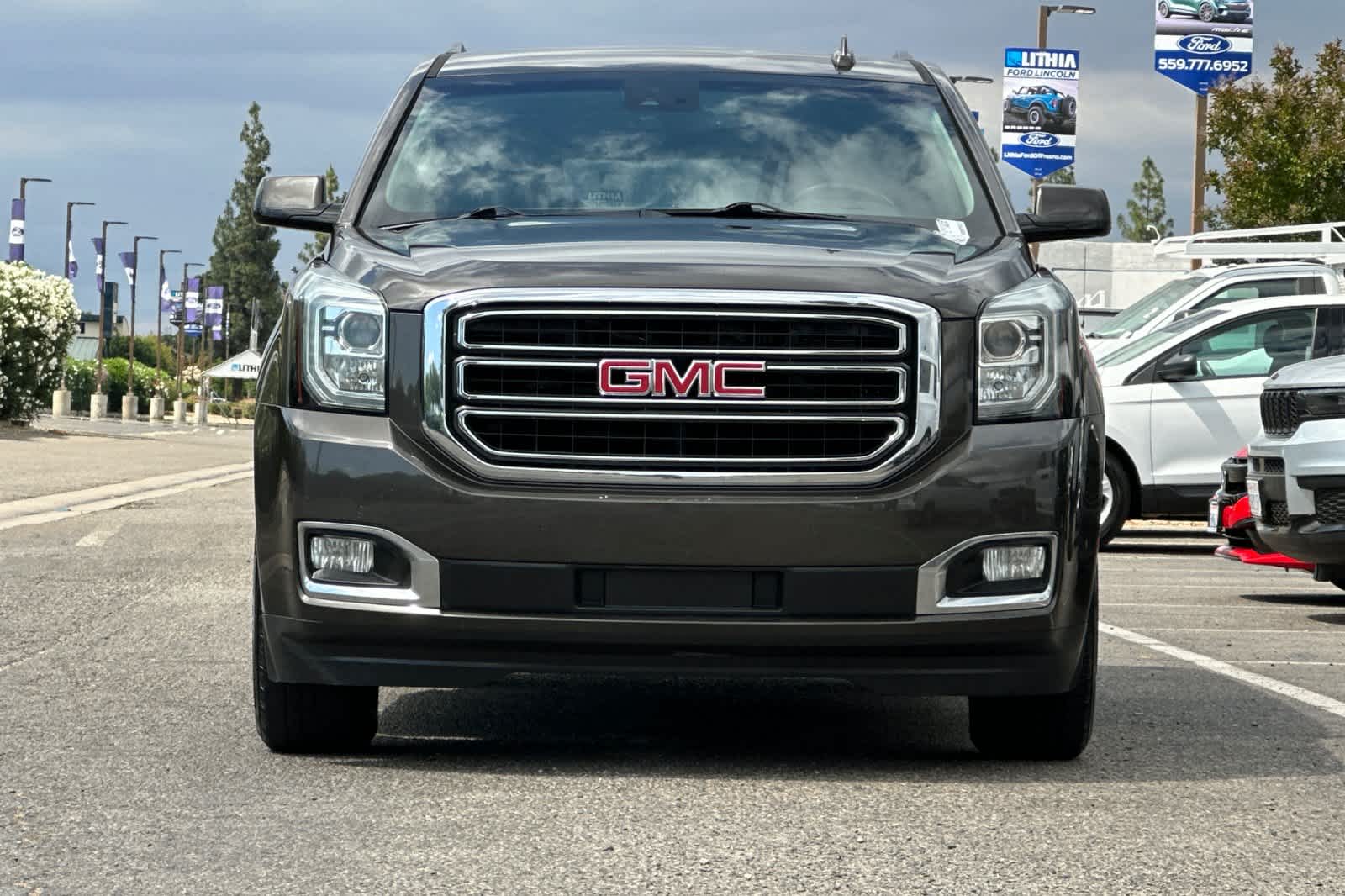 Thumbnail: 2019 GMC Yukon XL - 9