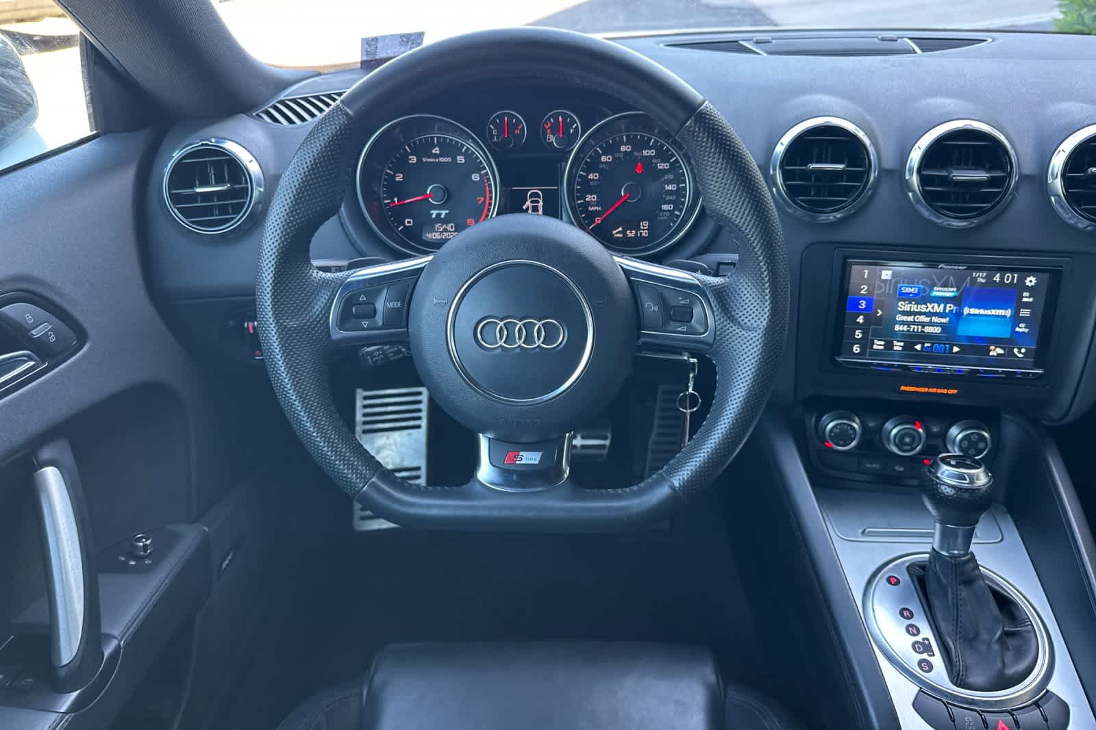 Thumbnail: 2014 Audi TT - 14