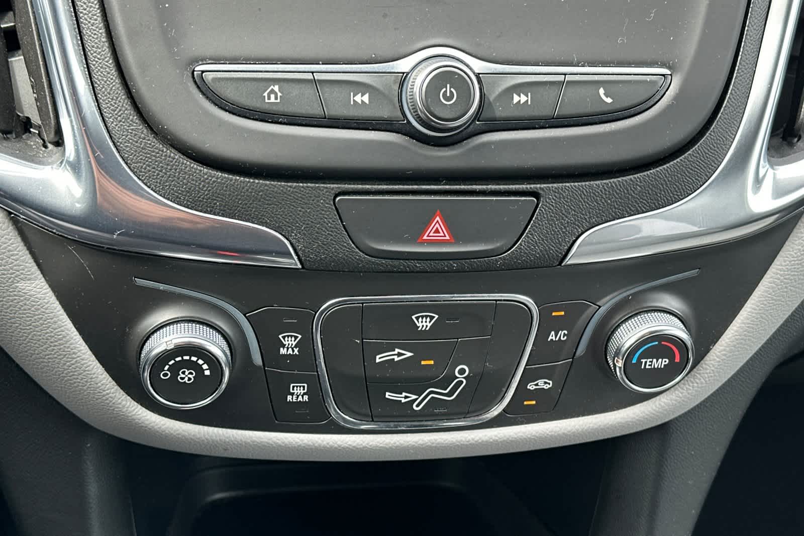 Thumbnail: 2021 Chevrolet Equinox - 19