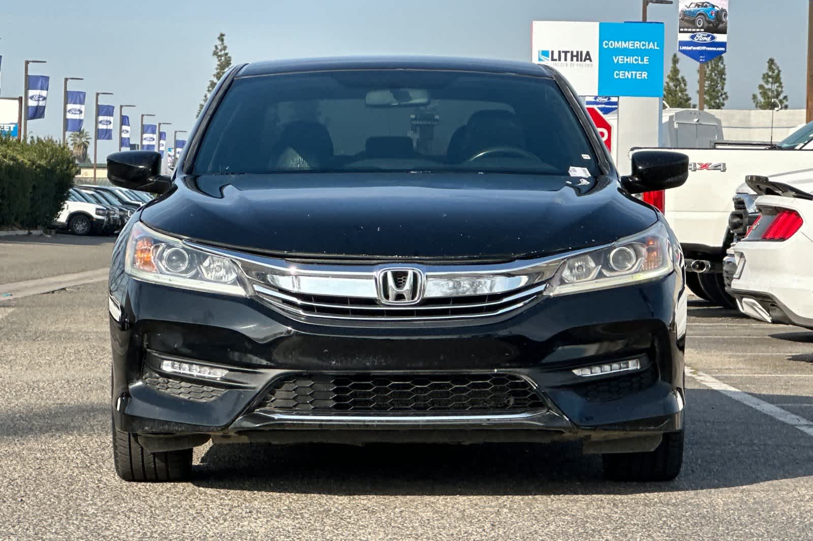 Thumbnail: 2017 Honda Accord - 10