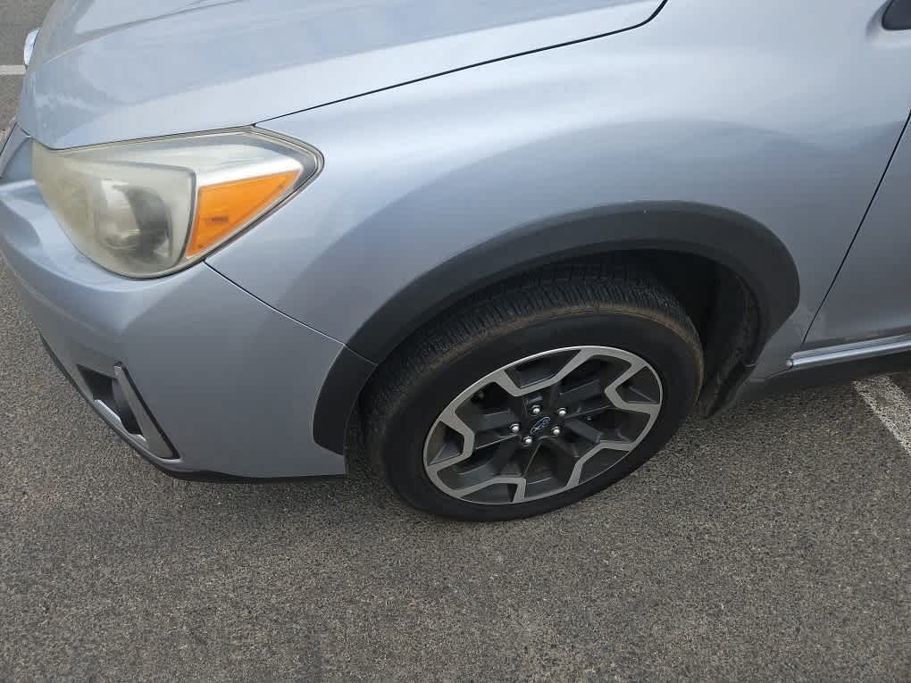 Thumbnail: 2016 Subaru Crosstrek - 3