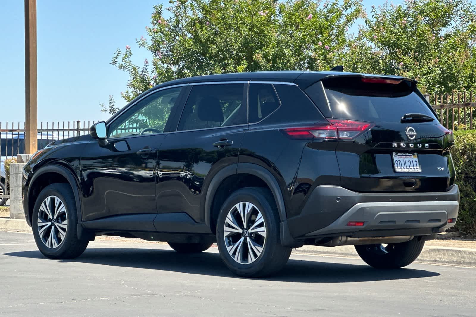 Thumbnail: 2022 Nissan Rogue - 7