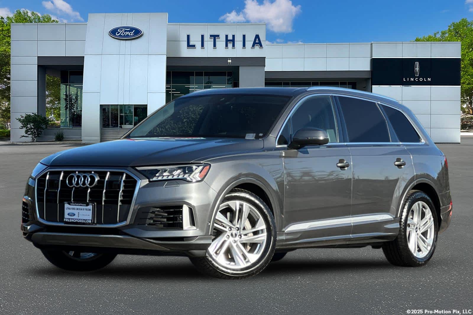 Thumbnail: 2021 Audi Q7 - 1