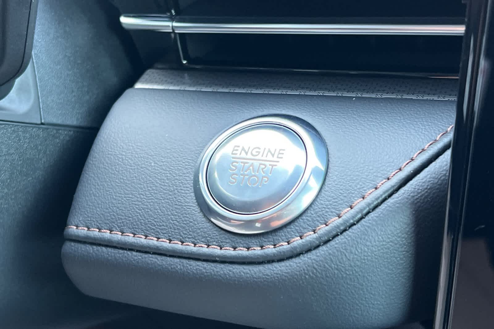 Thumbnail: 2026 Lincoln Nautilus - 24