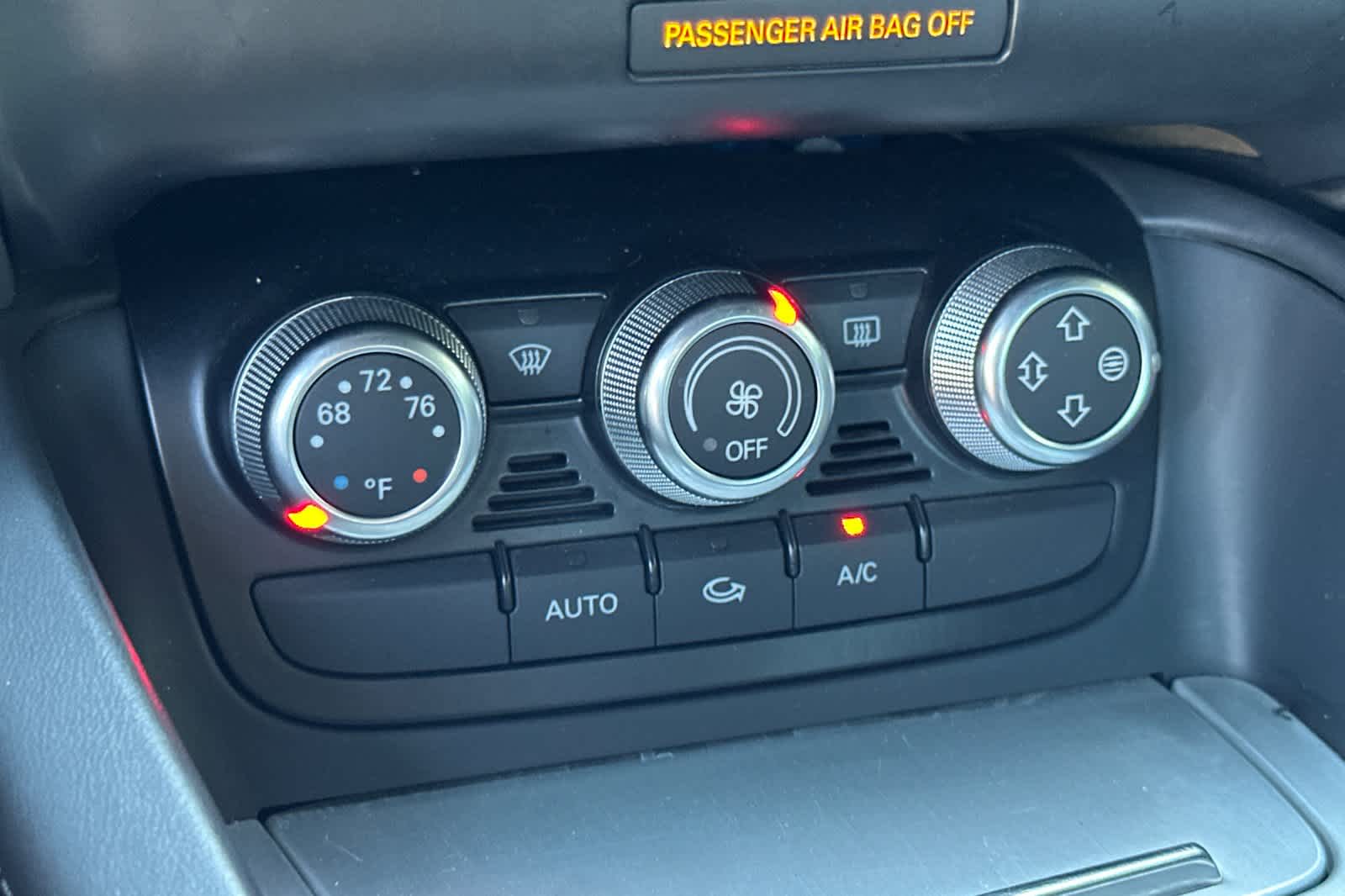 Thumbnail: 2014 Audi TT - 18