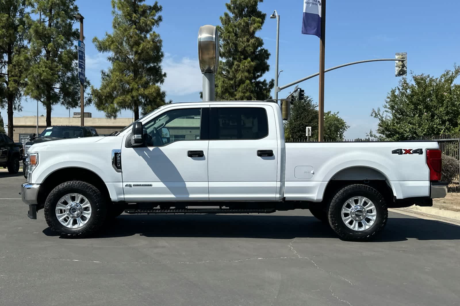 Thumbnail: 2022 Ford F-250 - 4