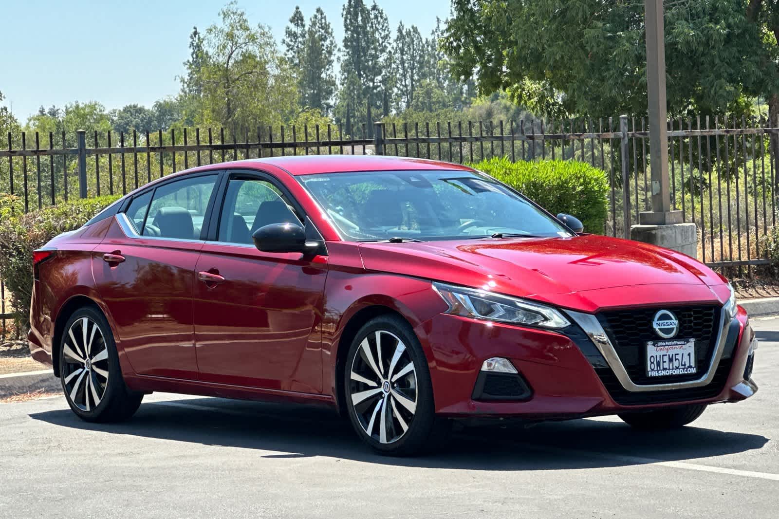 Thumbnail: 2021 Nissan Altima - 9
