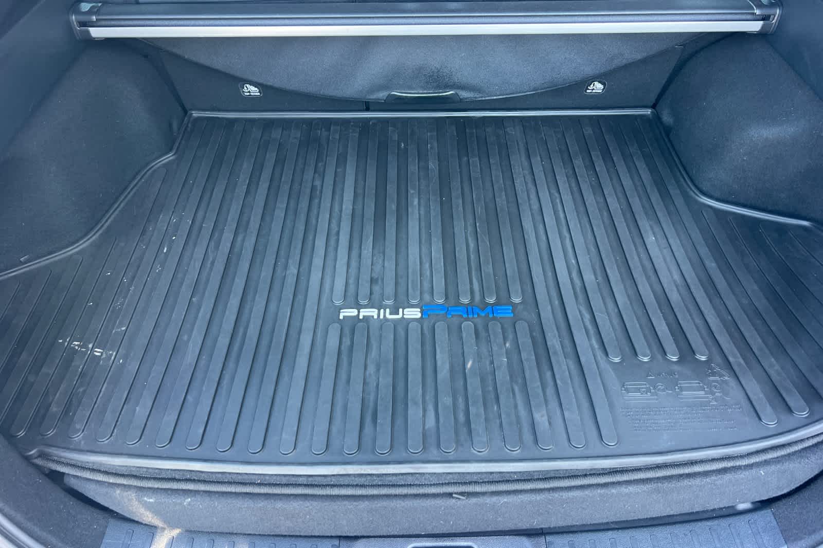 Thumbnail: 2021 Toyota Prius Prime - 16