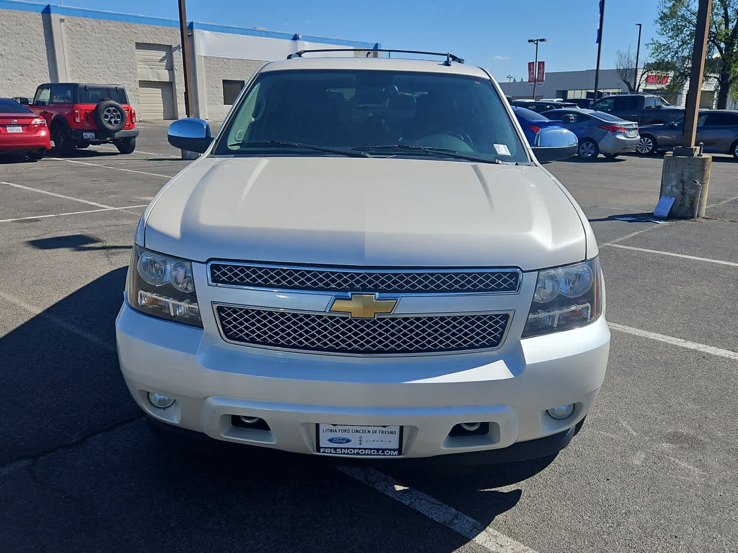 Thumbnail: 2013 Chevrolet Tahoe - 3