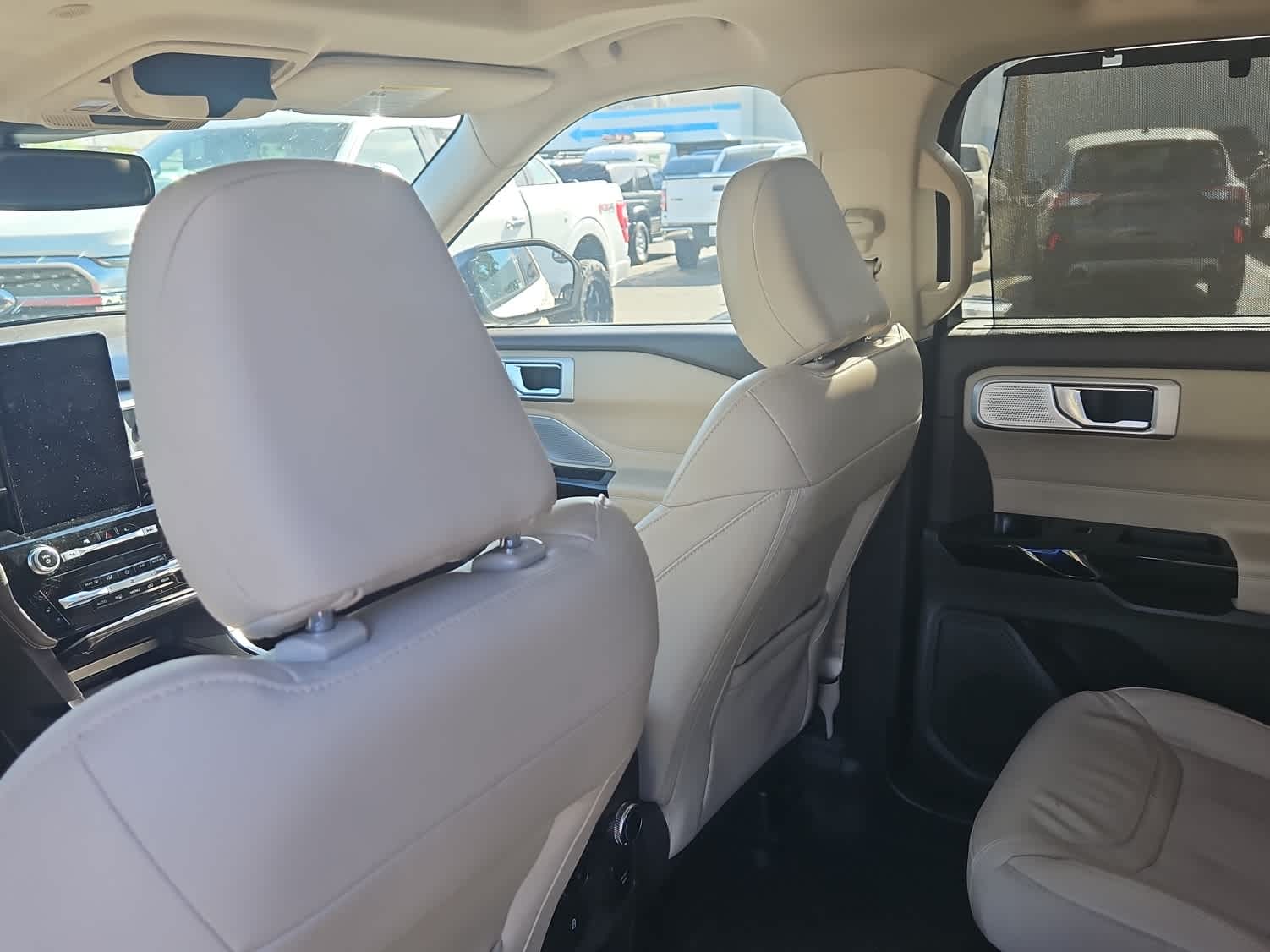 Thumbnail: 2021 Ford Explorer - 12