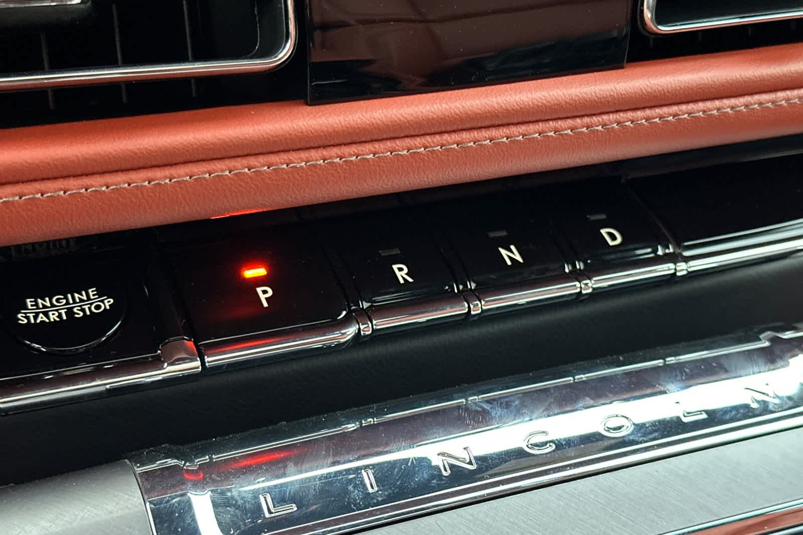 Thumbnail: 2026 Lincoln Aviator - 24