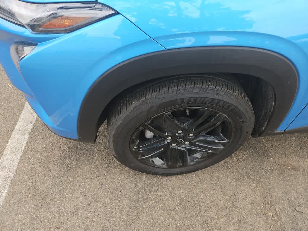 Thumbnail: 2025 Chevrolet Trax - 2