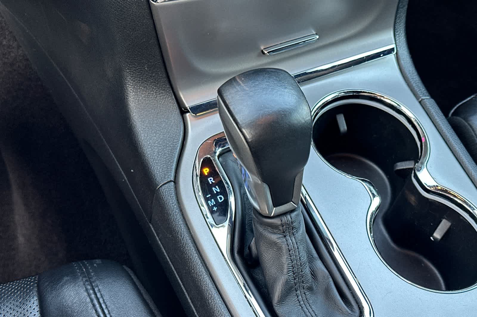 Thumbnail: 2019 Jeep Grand Cherokee - 21