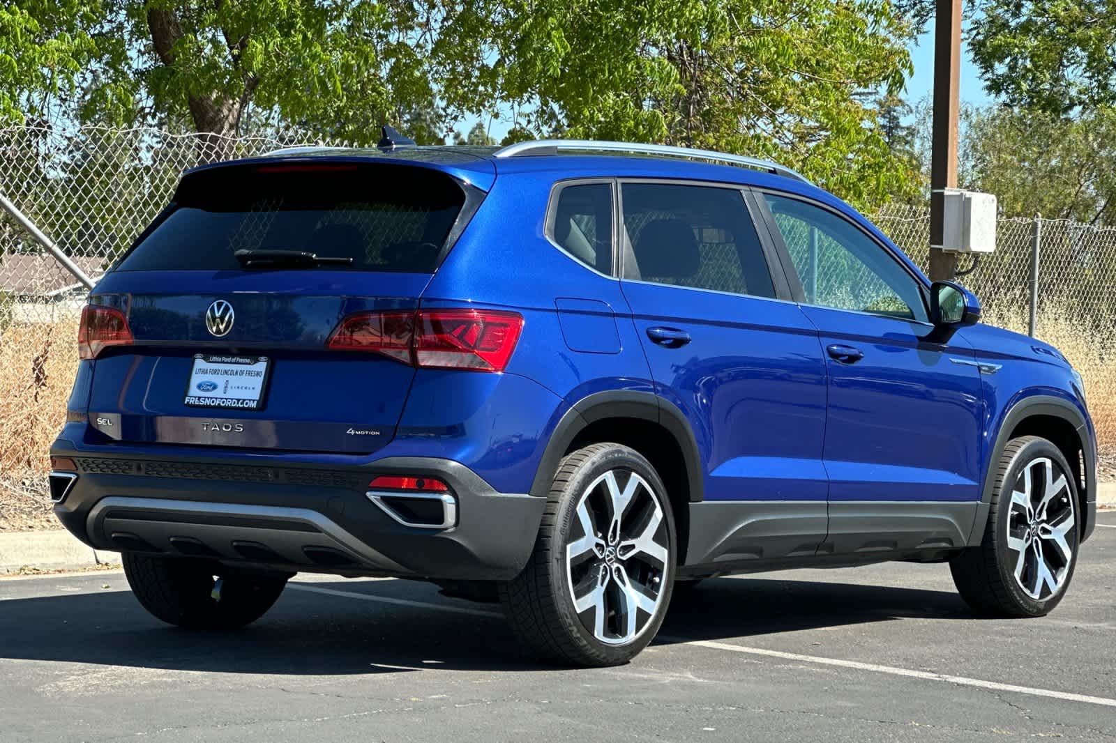 Thumbnail: 2022 Volkswagen Taos - 2