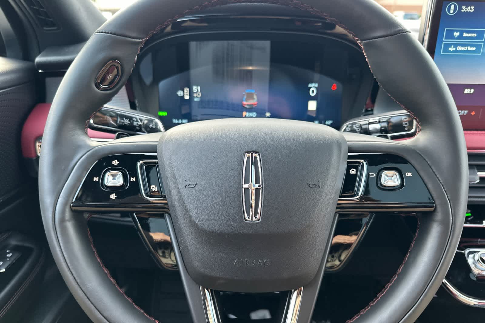 Thumbnail: 2026 Lincoln Corsair - 25