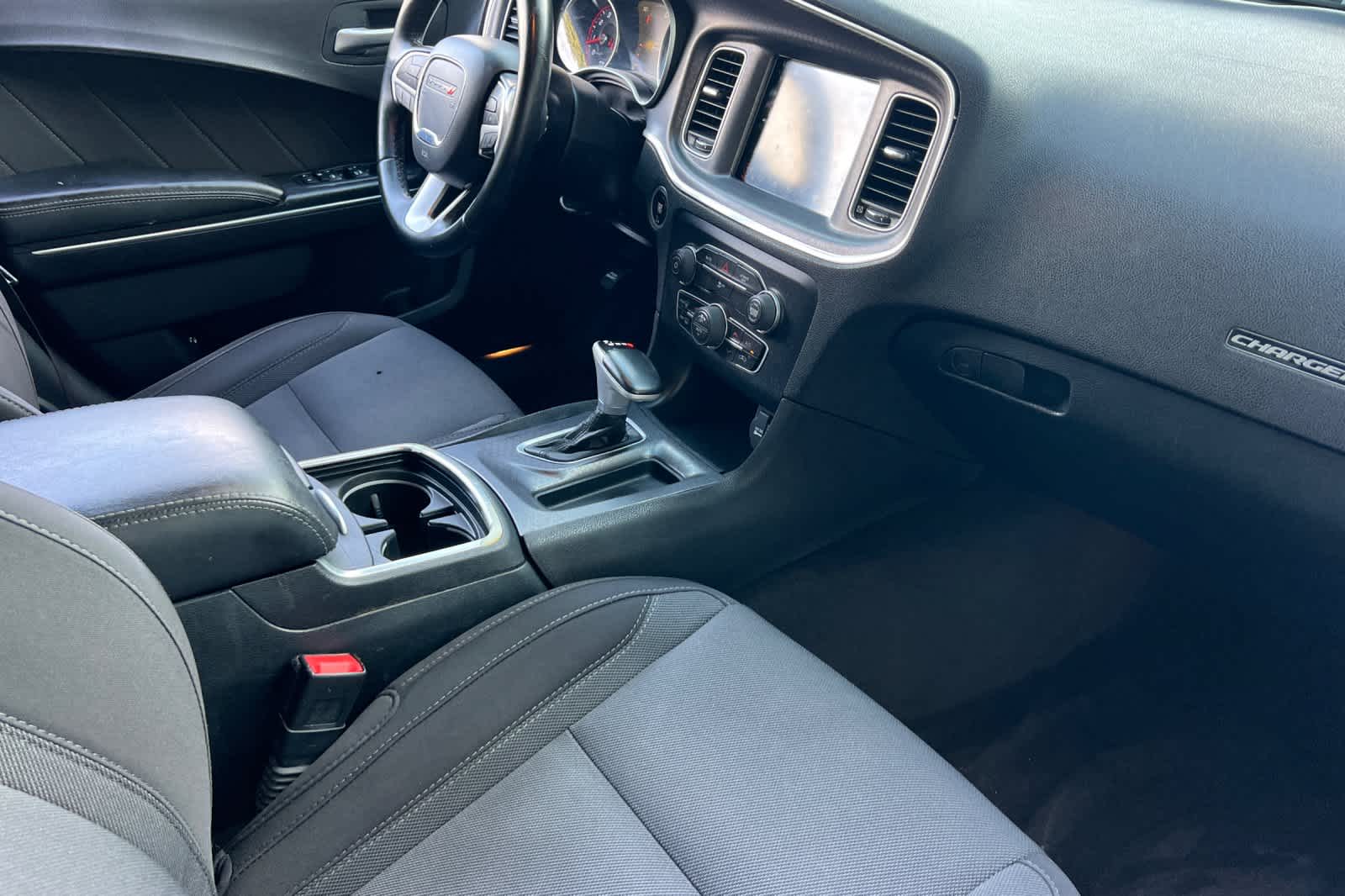 Thumbnail: 2017 Dodge Charger - 15